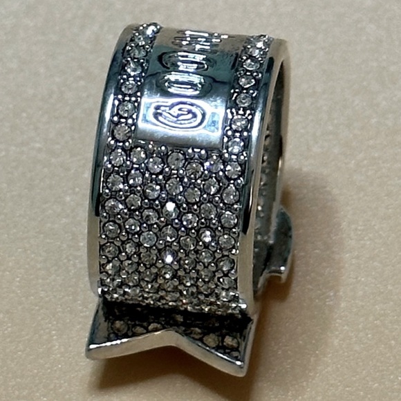 Sold out Vivienne Westwood silver tone crystal pave sparkly band Ring - Picture 8 of 10